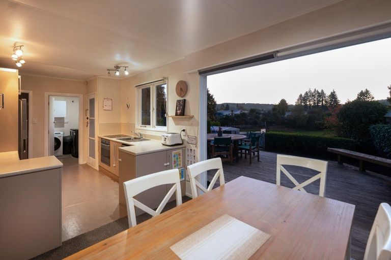 Photo of property in 84 Pandora Avenue, Sunnybrook, Rotorua, 3015