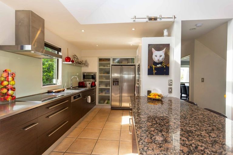 Photo of property in 24 Lucknow Place, Cashmere, Christchurch, 8022