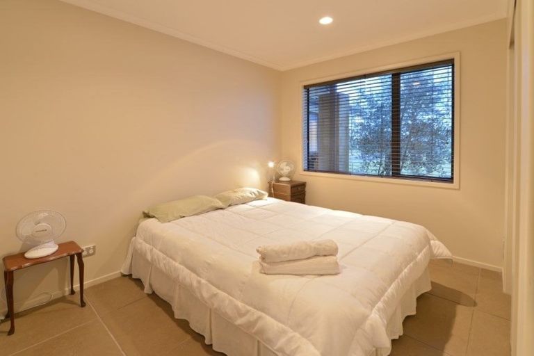 Photo of property in 38 Key West Drive, One Tree Point, 0118