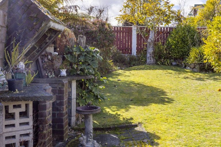 Photo of property in 2/25 Golders Place, Richmond Heights, Taupo, 3330