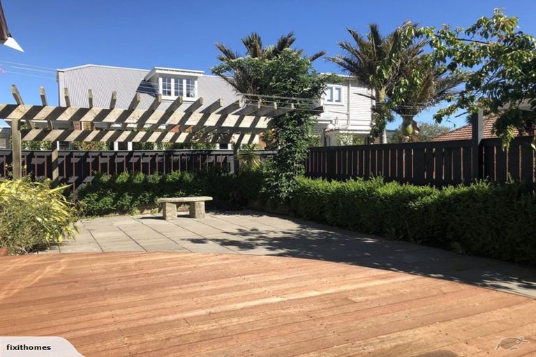 Photo of property in 337 Waterloo Road, Waterloo, Lower Hutt, 5011