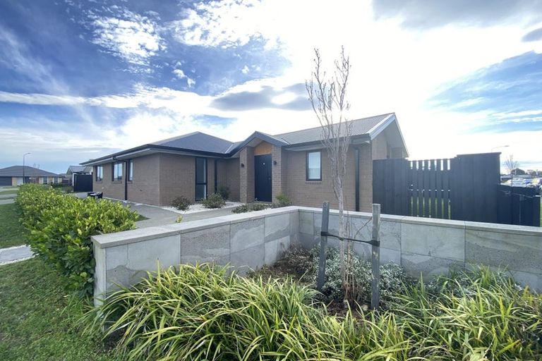 Photo of property in 2 Willetts Way, Rolleston, 7615