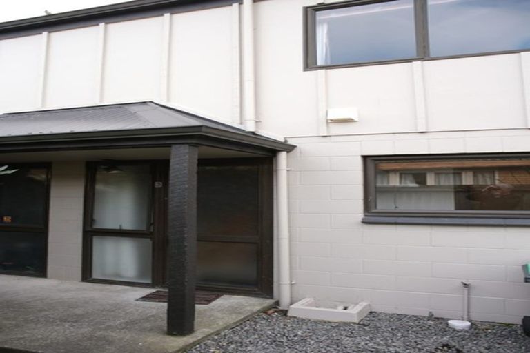 Photo of property in 3/19 Grove Road, Addington, Christchurch, 8024