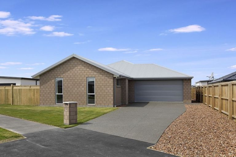 Photo of property in 13 Loch Tanna Way, Broomfield, Christchurch, 8042