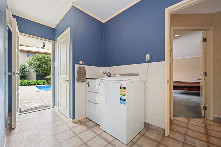 Photo of property in 51 Glen Lynne Avenue, Queenwood, Hamilton, 3210