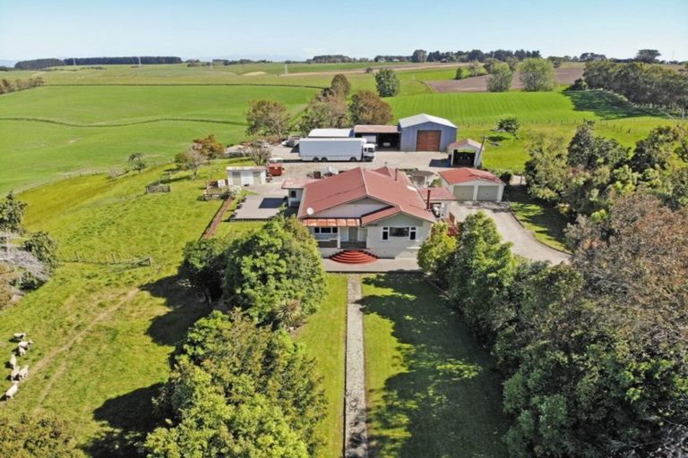 Photo of property in 52 James Road, Halcombe, Feilding, 4779