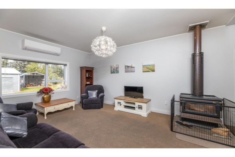 Photo of property in 203 Whitecliffs Road, Whitecliffs, Coalgate, 7673