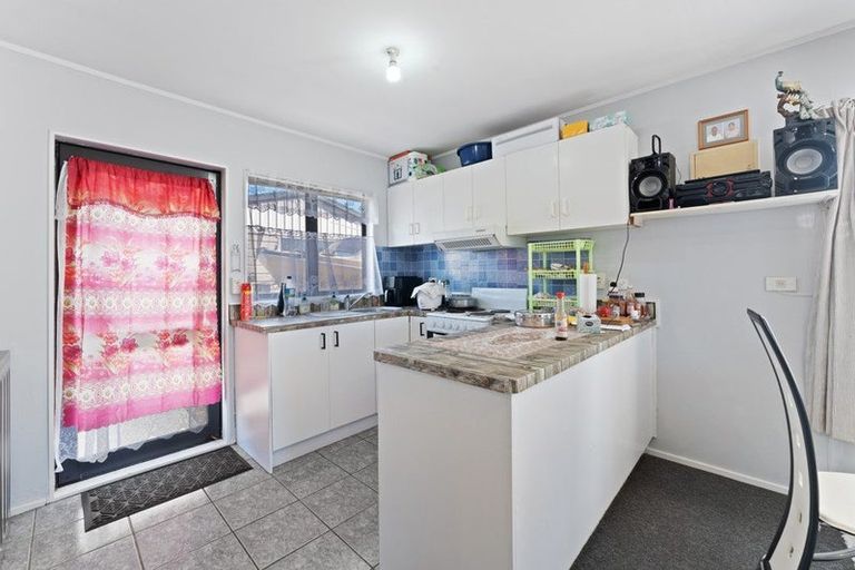 Photo of property in 16 Wintere Road, Papatoetoe, Auckland, 2025