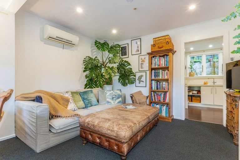 Photo of property in 44 Gordon Road, Plimmerton, Porirua, 5026