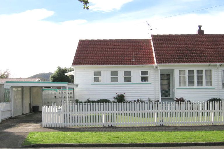 Photo of property in 20 Macky Street, Taita, Lower Hutt, 5011