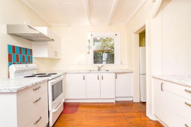 Photo of property in 32 Hereford Street, Kaikorai, Dunedin, 9010