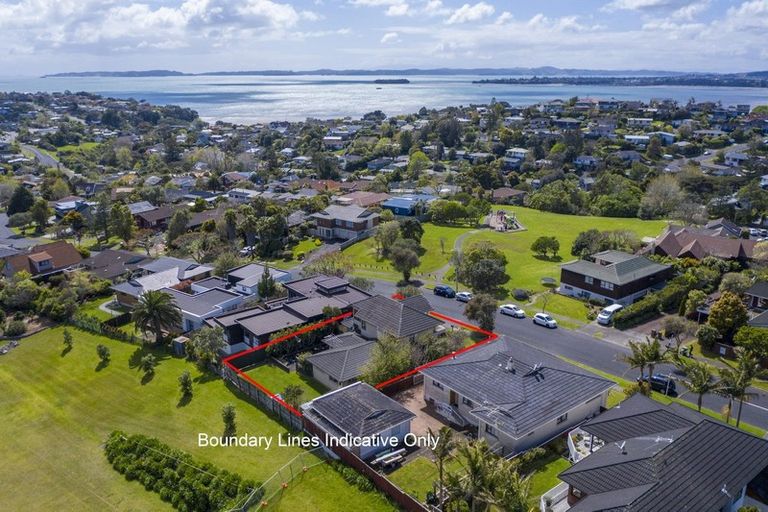 Photo of property in 69 John Gill Road, Shelly Park, Auckland, 2014