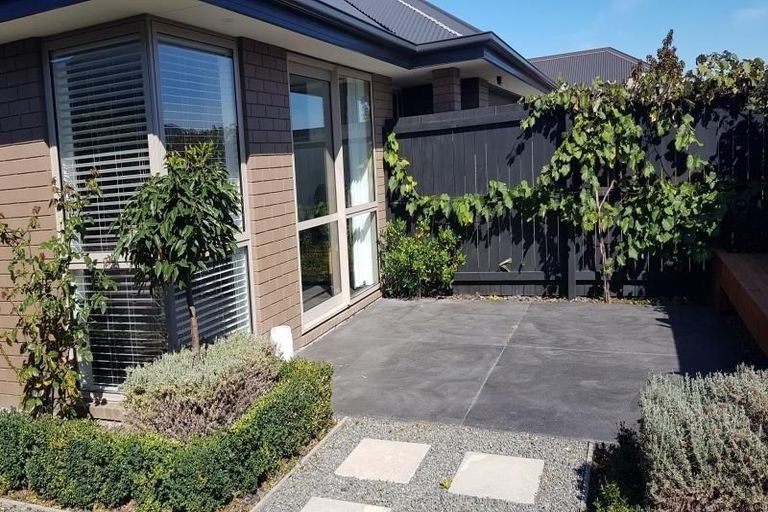 Photo of property in 7 Bamber Crescent, Halswell, Christchurch, 8025