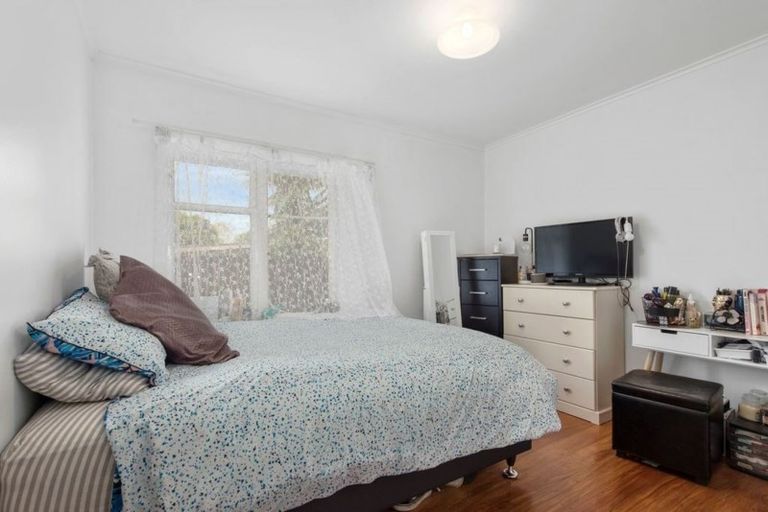 Photo of property in 210 Akatarawa Road, Birchville, Upper Hutt, 5018