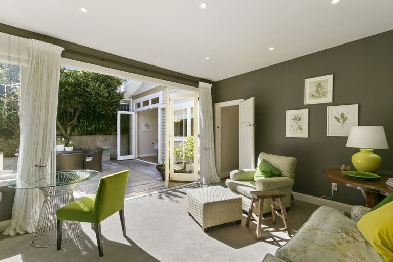 Photo of property in 22 Rata Road, Hataitai, Wellington, 6021