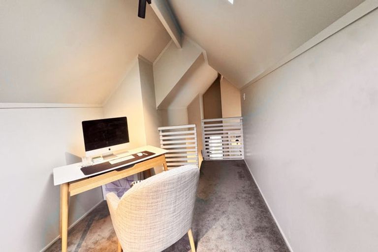 Photo of property in 15 Harper Street, Chatswood, Auckland, 0626