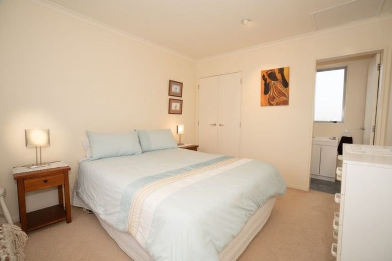 Photo of property in 12/25 Tacy Street, Kilbirnie, Wellington, 6022