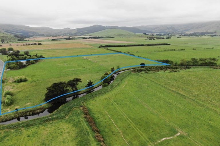 Photo of property in 1636 Christchurch Akaroa Road, Gebbies Valley, Christchurch, 7672