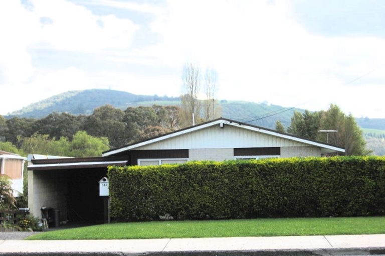 Photo of property in 132 Koutu Road, Kawaha Point, Rotorua, 3010