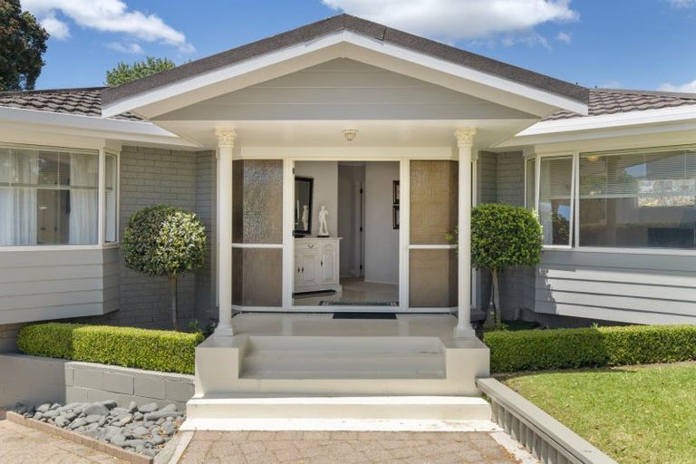 Photo of property in 2 Eighth Avenue, Tauranga, 3110