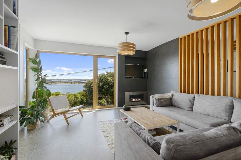 Photo of property in 42 Saint Andrews Hill Road, Mount Pleasant, Christchurch, 8081