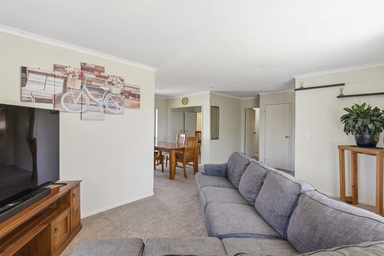 Photo of property in 5 Ahmad Close, Levin, 5510