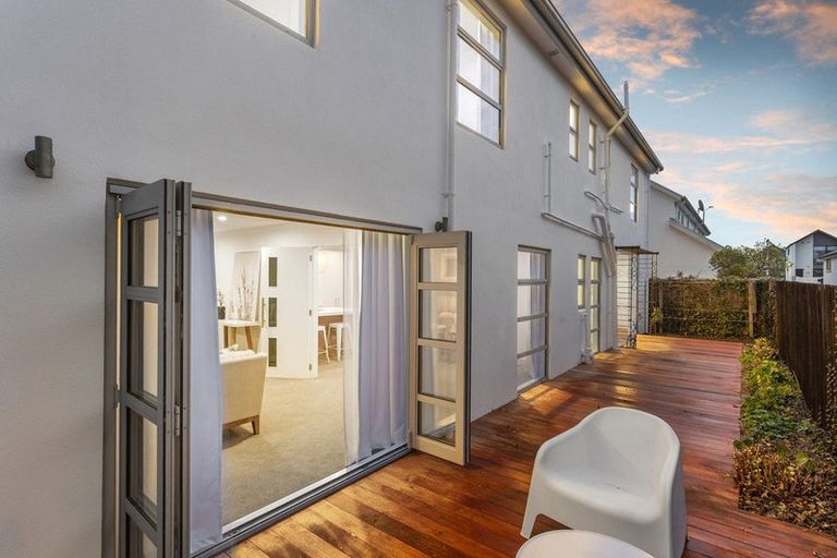 Photo of property in 112 Sherborne Street, St Albans, Christchurch, 8014