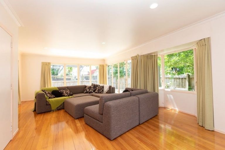 Photo of property in 10 Thames Street, Claudelands, Hamilton, 3214