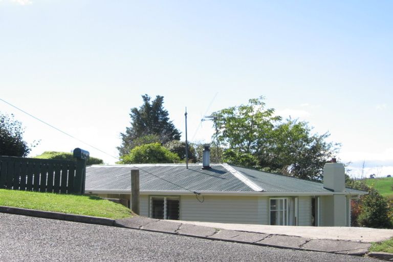 Photo of property in 10 Freyberg Crescent, Putaruru, 3411