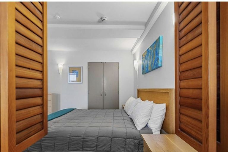 Photo of property in Anchorage Apartments, 221/36 Victoria Road, Mount Maunganui, 3116