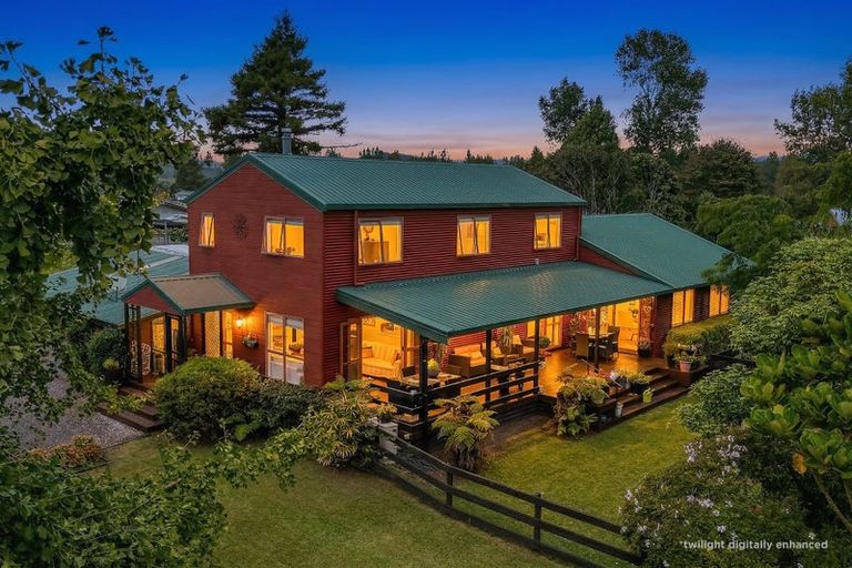 Photo of property in 5 Golf Road, Whitianga, 3591