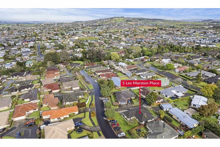 Photo of property in 5 Les Marston Place, Pukekohe, 2120