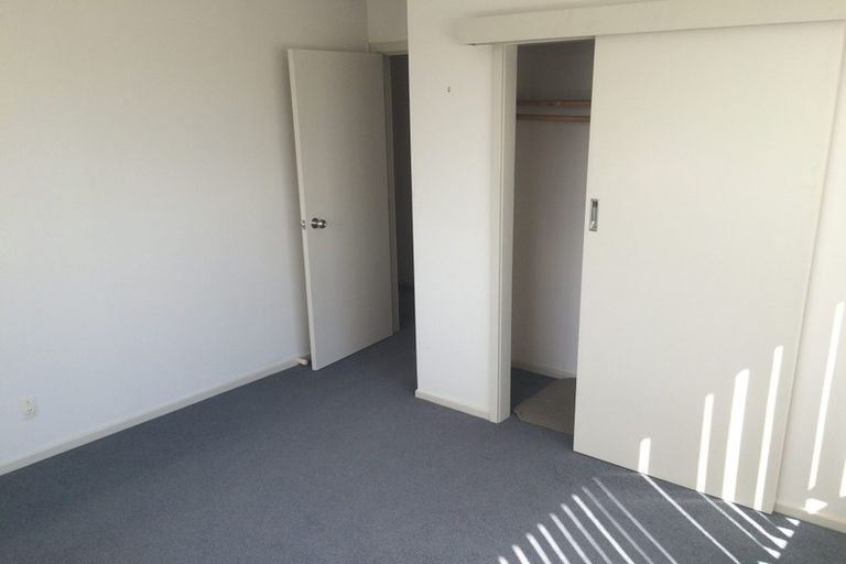 Photo of property in 30a Tramway Road, Beach Haven, Auckland, 0626