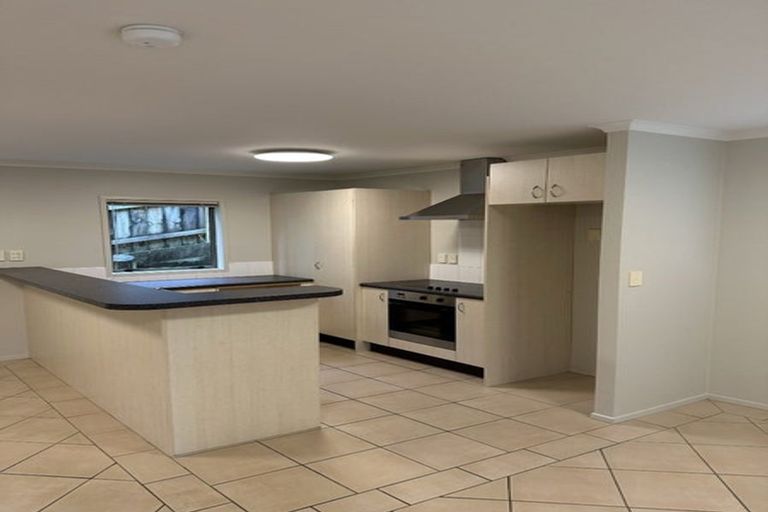 Photo of property in 20f Roseberry Avenue, Birkenhead, Auckland, 0626