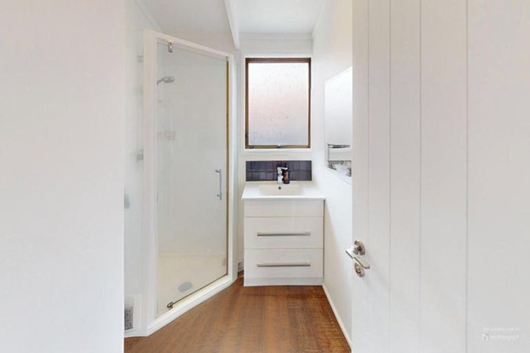 Photo of property in 23 Colonial Place, Kelvin Grove, Palmerston North, 4414