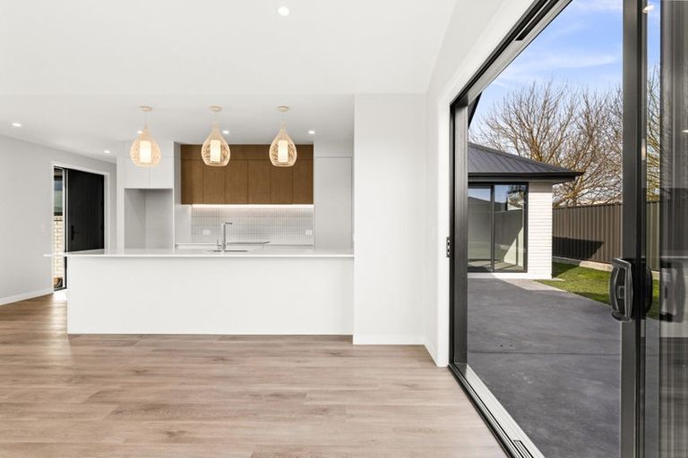 Photo of property in 21 Matau Crescent, Frimley, 4120