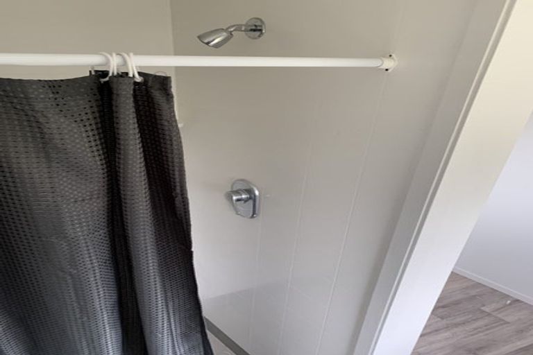 Photo of property in 2/108 Portage Road, New Lynn, Auckland, 0600