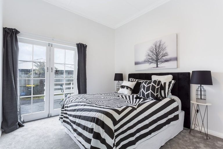 Photo of property in 30 Baker Street, Caversham, Dunedin, 9012