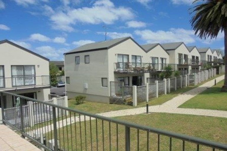 Photo of property in Norfolk Pines, 30/437b Albany Highway, Albany, Auckland, 0632