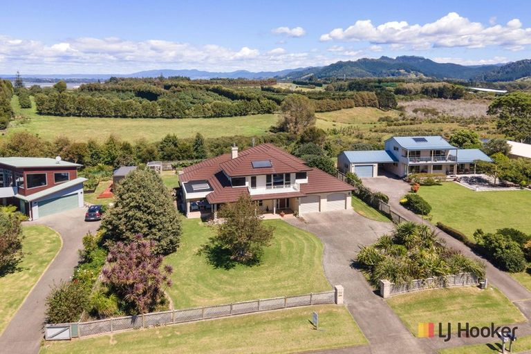 Photo of property in 23 Athenree Heights, Athenree, Katikati, 3177