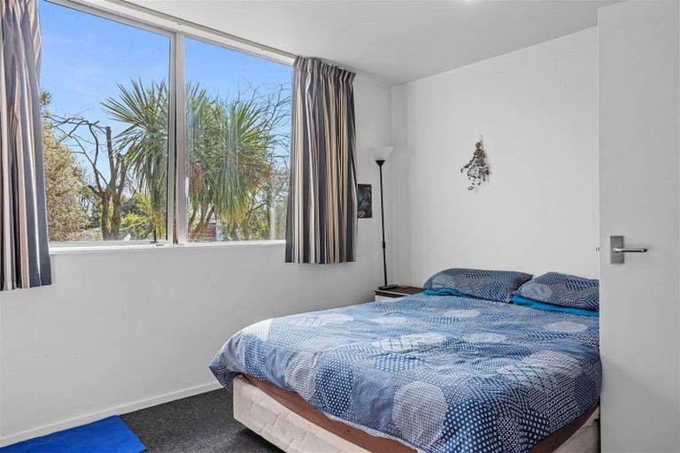 Photo of property in 4/86 Brockworth Place, Riccarton, Christchurch, 8011