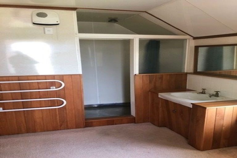 Photo of property in 1 Waimea Road, Nelson South, Nelson, 7010