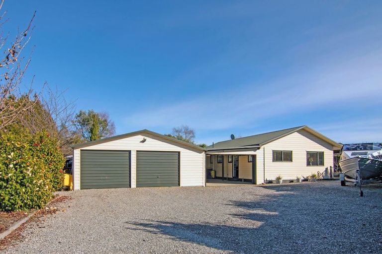 Photo of property in 17a Martin Avenue, Wakefield, 7025