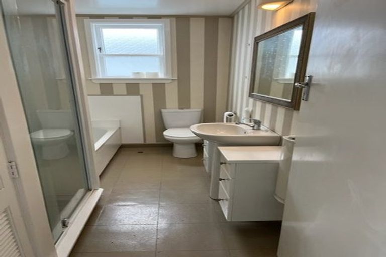 Photo of property in 26 Henry Street, Kilbirnie, Wellington, 6022