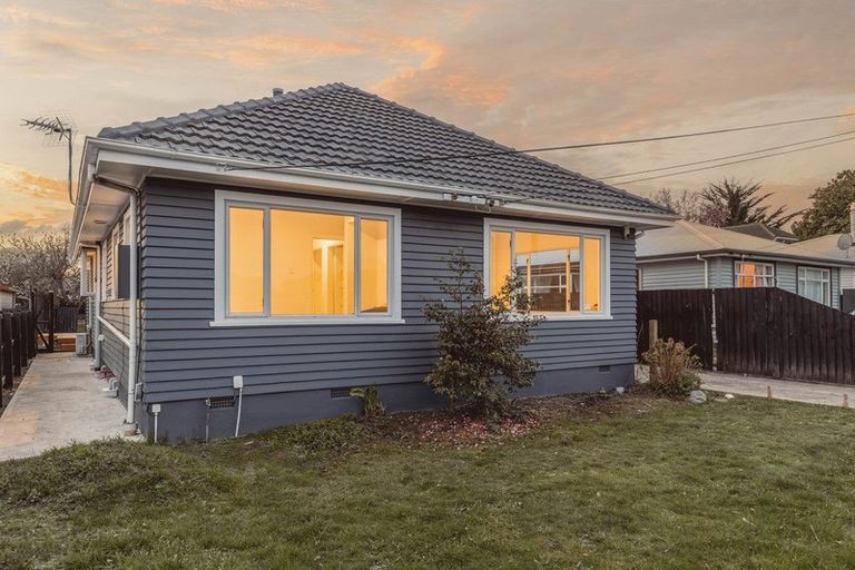 Photo of property in 63 Hay Street, Bromley, Christchurch, 8062