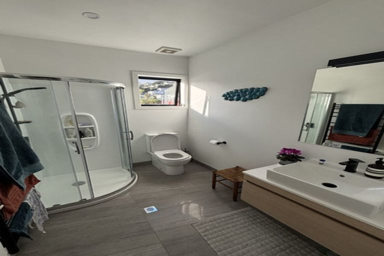 Photo of property in 4d Regent Street, Newtown, Wellington, 6021