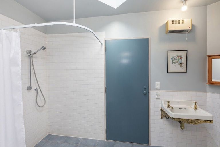 Photo of property in 2/18 Darvel Street, Riccarton, Christchurch, 8011