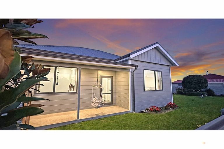 Photo of property in 23 Regent Street, West End, Timaru, 7910