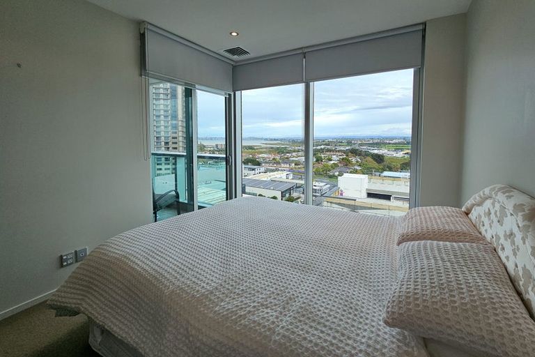 Photo of property in Sentinel Apartments, 1005/3 Northcroft Street, Takapuna, Auckland, 0622