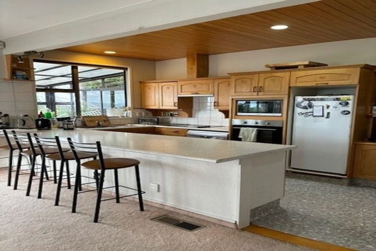 Photo of property in 95 Mills Road, Brooklyn, Wellington, 6021